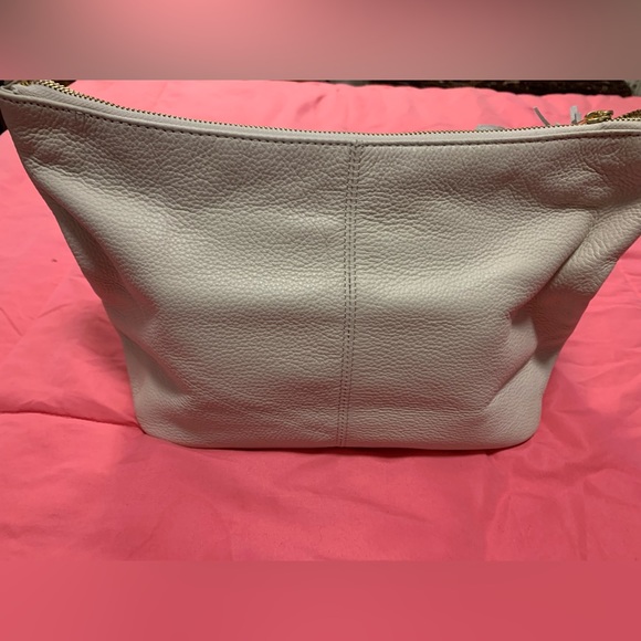 Classic style ivory leather Calvin Klein handbag - Picture 3 of 7